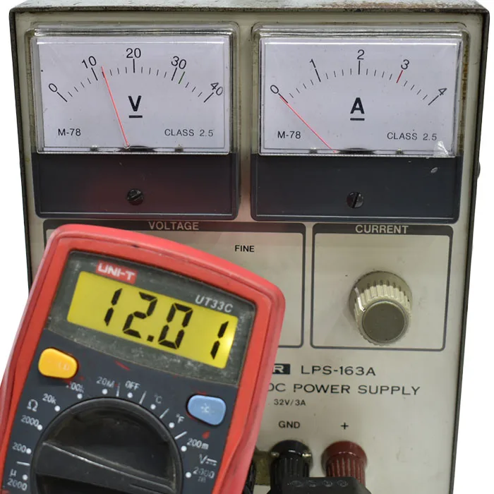 FUENTE REGULABLE DC 0 A 32V LEADER LPS-163A REGULATED DC POWER SUPPLY 32V 3A LEADER LPS-163A - Imagen 4