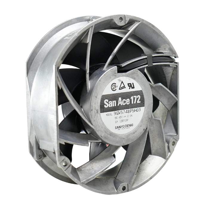 Detalle de los álabes guÃa (Guide Vanes) en el marco de aluminio del ventilador Sanyo 48V.