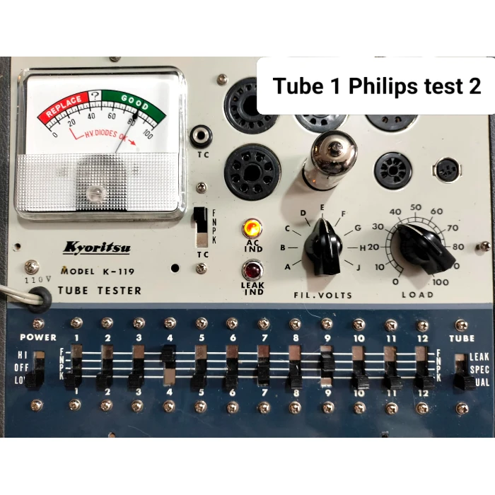 Par Tubos Philips Miniwatt ECC83Â